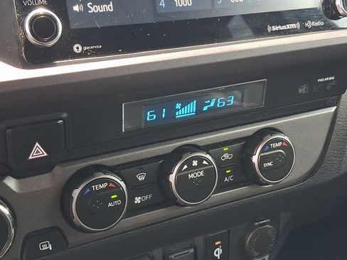 Used 2023 Toyota Tacoma TRD Sport AWD/4WD image 16