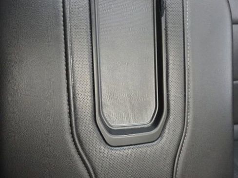 Used 2020 Chevrolet Silverado 1500 High Country image 45