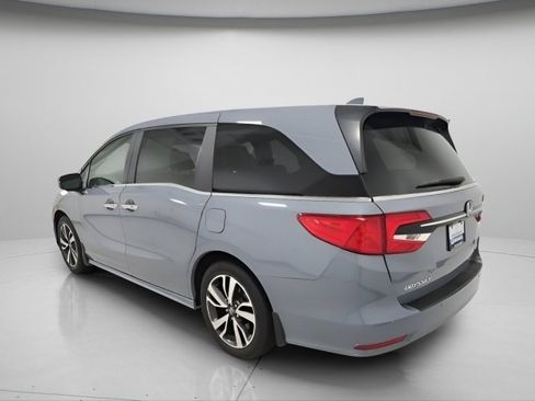 Used 2024 Honda Odyssey Touring image 5