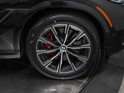 Certified 2023 BMW X6 xDrive40i w/ M Sport Package image 9