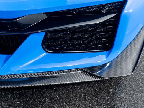 Used 2023 Chevrolet Corvette Z06 image 25