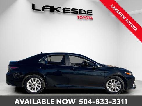 Used 2024 Toyota Camry LE image 7