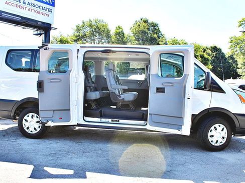 Used 2019 Ford Transit 350 XLT RWD image 9