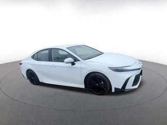 Used 2025 Toyota Camry SE video 2