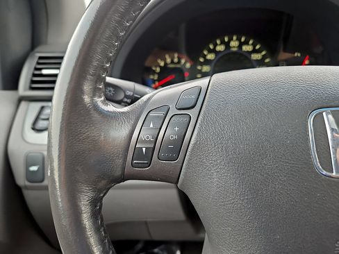 Used 2010 Honda Odyssey EX-L image 24