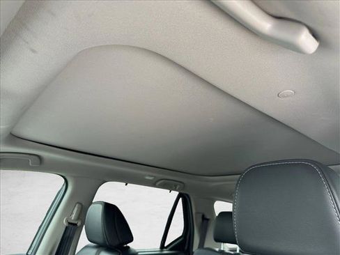 Used 2024 Honda Pilot Touring image 18