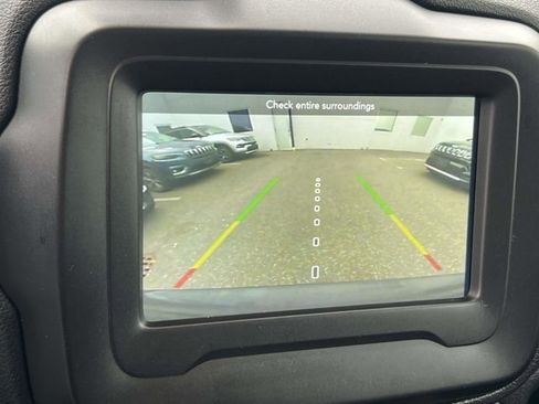 Certified 2020 Jeep Renegade Altitude image 27