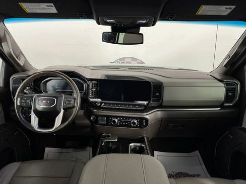 Used 2023 GMC Sierra 1500 SLT w/ SLT Premium Package AWD/4WD image 11