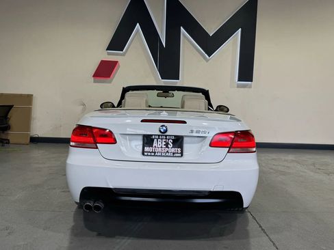 Used 2008 BMW 328i Convertible image 14