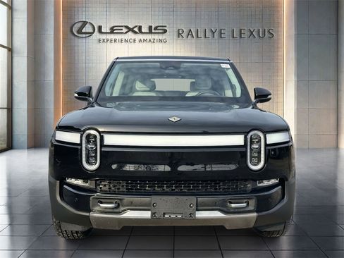 Used 2023 Rivian R1S Adventure image 8