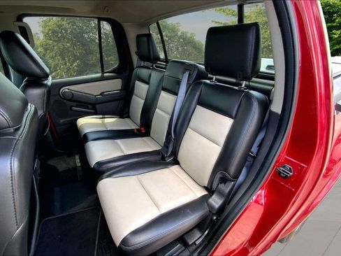 Used 2009 Ford Explorer Sport Trac Limited AWD/4WD image 21