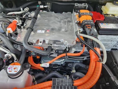 New 2026 Toyota C-HR AWD/4WD image 24
