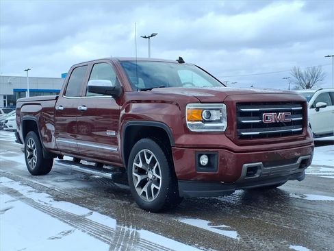 Used 2015 GMC Sierra 1500 SLT w/ All-Terrain Package image 3