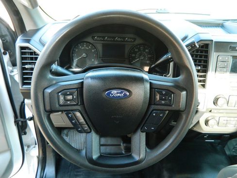 Used 2018 Ford F150 XL w/ Equipment Group 101A Mid image 16