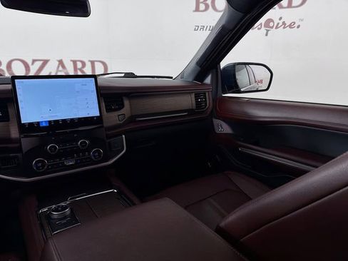 Used 2022 Ford Expedition Max Limited RWD image 29