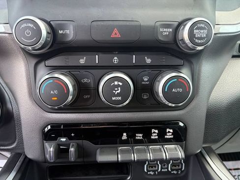 Used 2022 RAM 1500 Big Horn w/ Night Edition AWD/4WD image 46