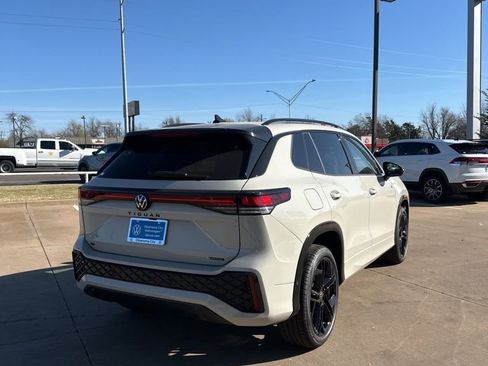 New 2026 Volkswagen Tiguan SE R-Line AWD/4WD image 5