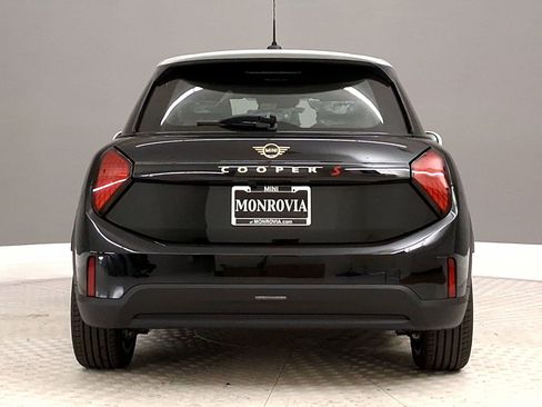 New 2026 MINI Cooper S FWD image 8