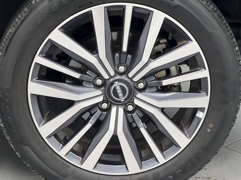 Used 2024 Nissan Kicks SR FWD image 60