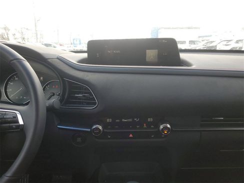 Used 2025 MAZDA CX-30 Carbon image 31