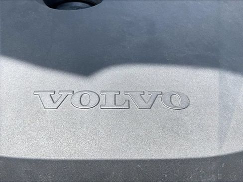 Used 2022 Volvo XC40 T5 Inscription w/ Advanced Package AWD/4WD image 34