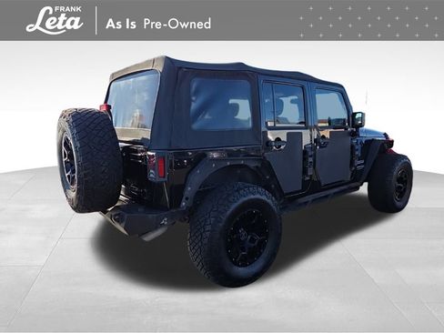 Used 2018 Jeep Wrangler Unlimited Sport S image 11