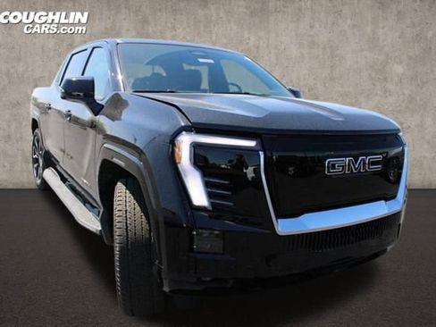 New 2025 GMC Sierra EV Denali image 5