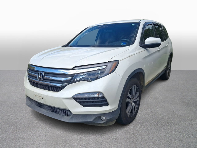 Used 2017 Honda Pilot EX image 1