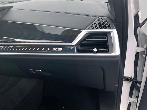 Certified 2025 BMW X5 sDrive40i w/ M Sport Package RWD image 20