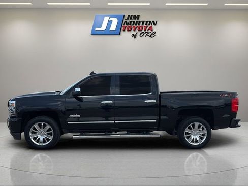 Used 2018 Chevrolet Silverado 1500 High Country AWD/4WD image 8