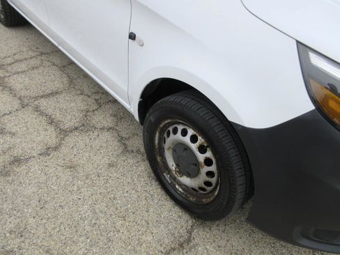 Used 2019 Mercedes-Benz Metris image 17