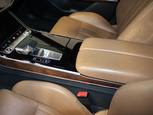 Used 2021 Audi A8 L 4.0T w/ Luxury Package AWD/4WD image 44
