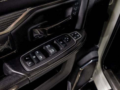 Used 2023 RAM 2500 Limited w/ Night Edition AWD/4WD image 37