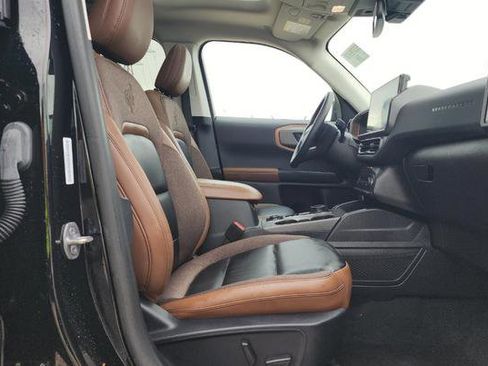 Used 2025 Ford Bronco Sport Outer Banks w/ Outer Banks Tech Package+ image 6