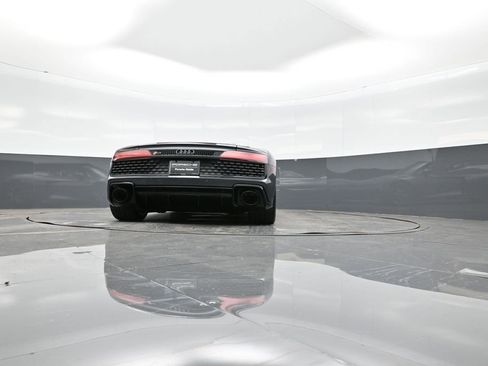 Used 2022 Audi R8 V10 image 36
