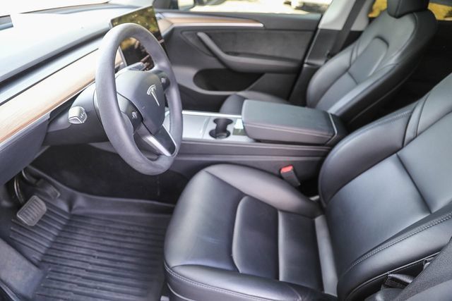 Used 2024 Tesla Model Y Long Range AWD/4WD image 20