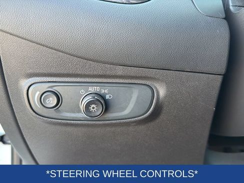 Certified 2023 Chevrolet Equinox LT FWD image 13