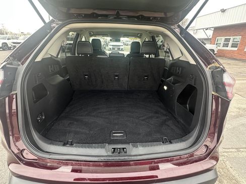 Used 2024 Ford Edge SEL image 33