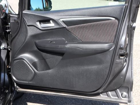 Used 2020 Honda Fit Sport image 37