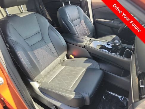 Used 2023 Nissan Rogue Platinum w/ Platinum Premium Package FWD image 25