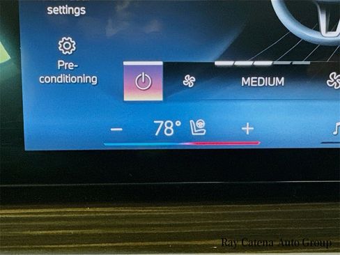 Certified 2024 BMW X7 xDrive40i w/ Premium Package image 16