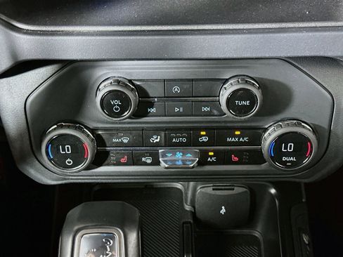 Used 2025 Ford Bronco Big Bend AWD/4WD image 24