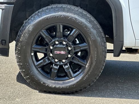 Certified 2026 GMC Sierra 2500 AT4 AWD/4WD image 27