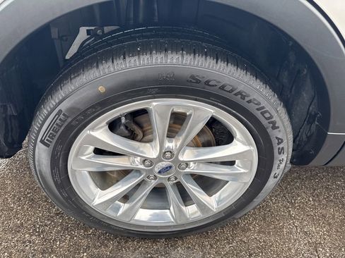 Used 2018 Ford Explorer Limited w/ Equipment Group 301A image 57