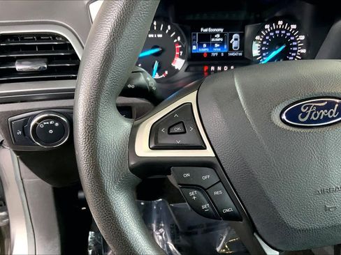 Used 2014 Ford Fusion SE FWD image 23