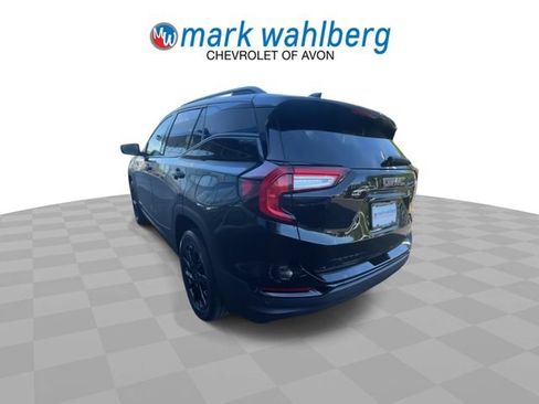 Certified 2024 GMC Terrain SLT w/ Infotainment Package II AWD/4WD image 6
