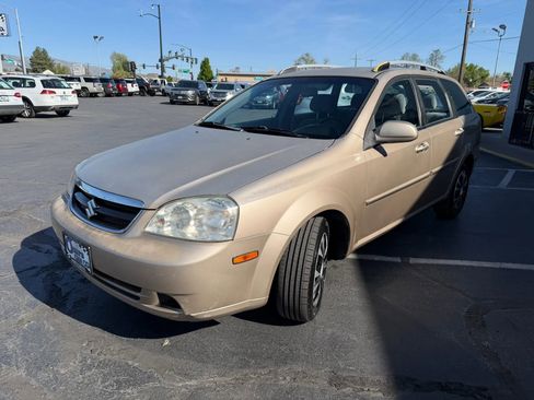 Used 2006 Suzuki Forenza Wagon FWD image 3