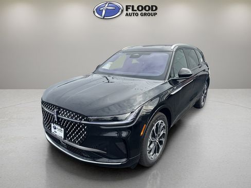 New 2026 Lincoln Nautilus Reserve image 3