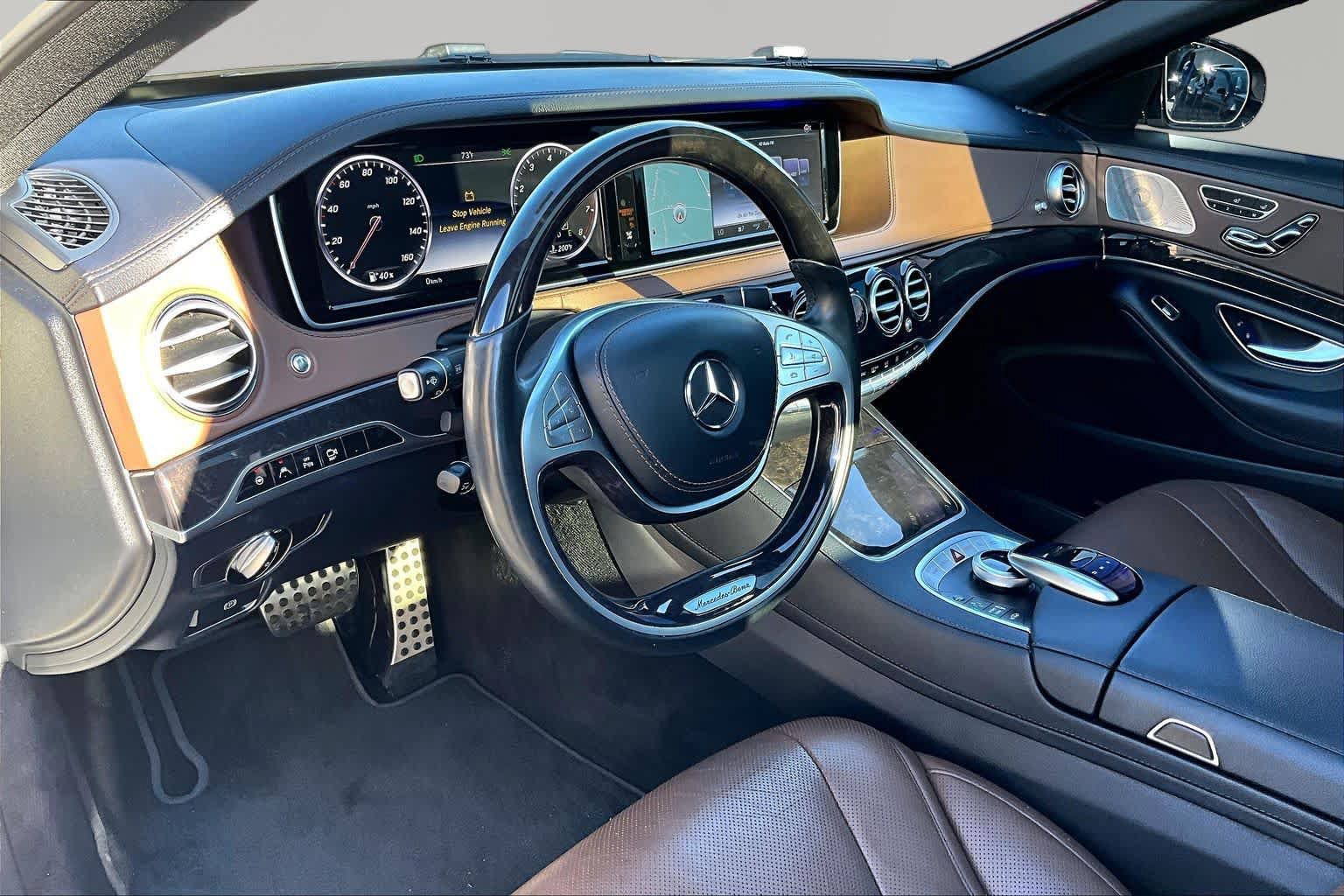 Used 2017 Mercedes-Benz S 550 Sedan image 18