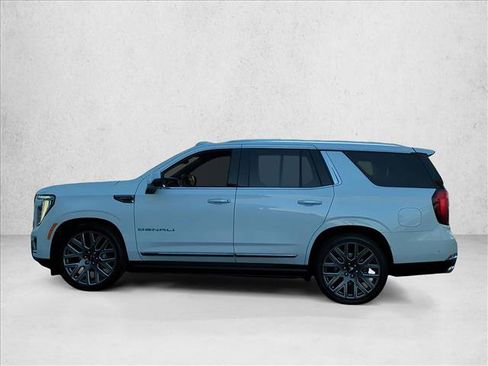 Used 2025 GMC Yukon Denali Ultimate image 9
